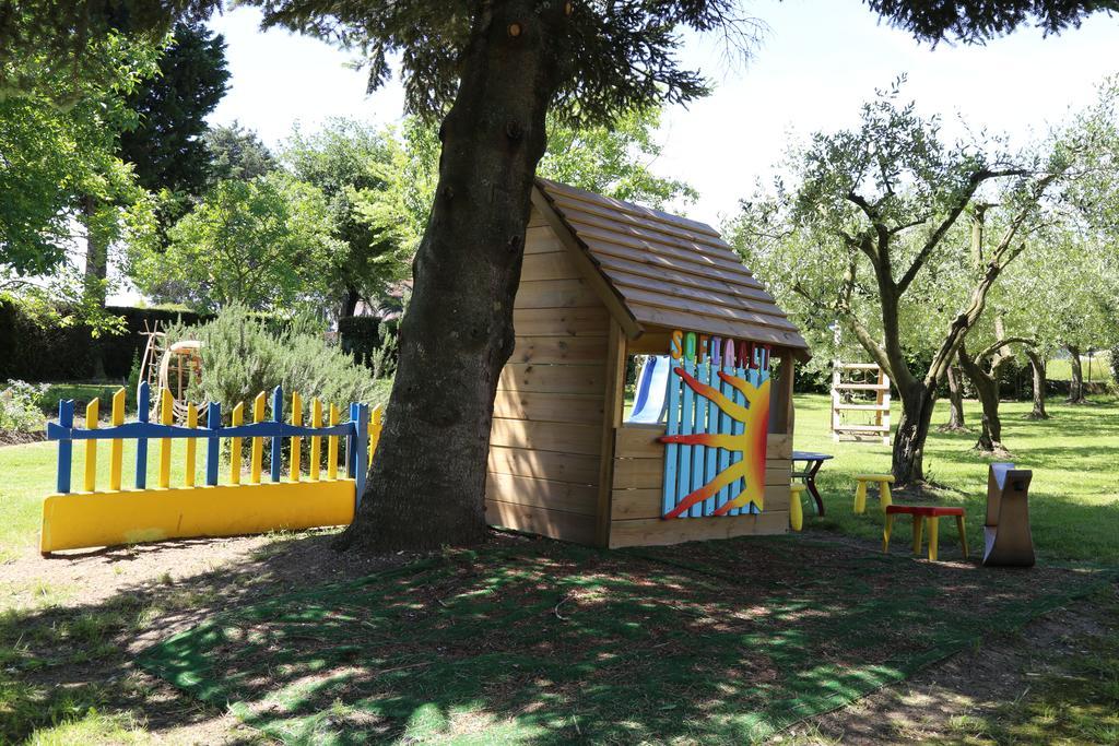 阿尔韦里店德尔索罗住宿加早餐旅馆 法诺 外观 照片